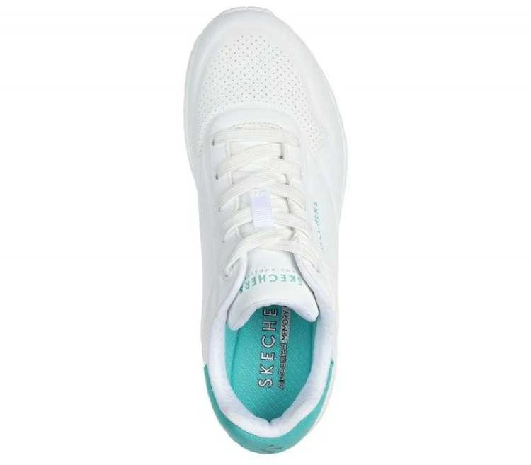 Skechers bateliai
