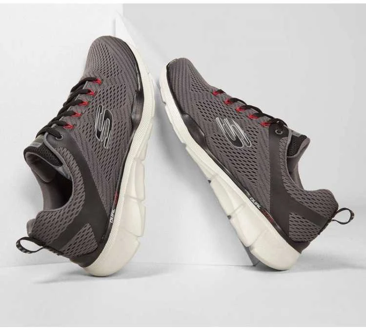 Skechers bateliai