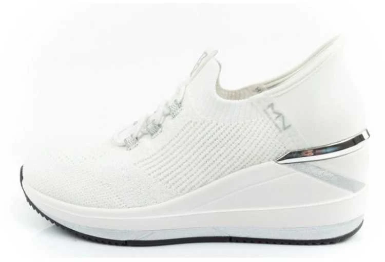 Skechers bateliai