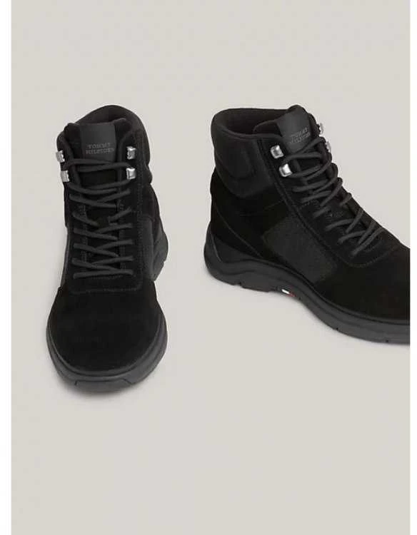 Tommy Hilfiger bateliai