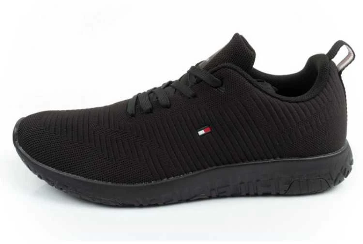 Tommy Hilfiger bateliai