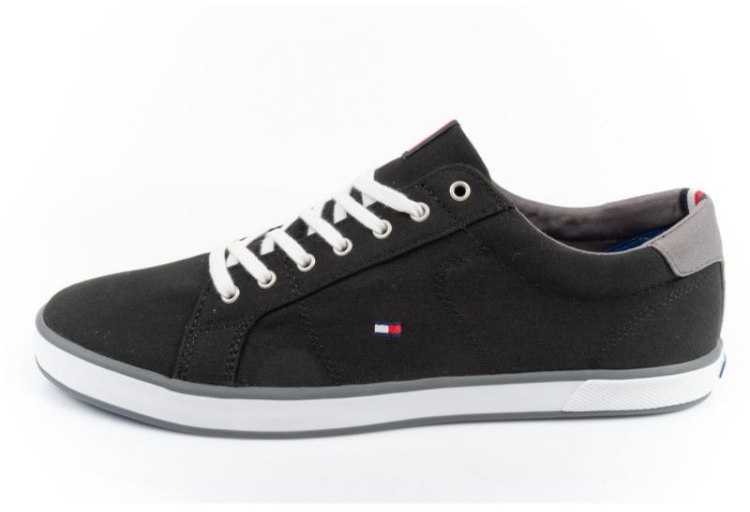 Tommy Hilfiger bateliai