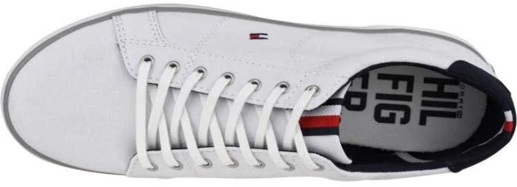 Tommy Hilfiger bateliai