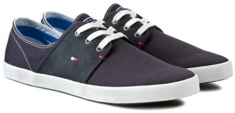 Tommy Hilfiger bateliai