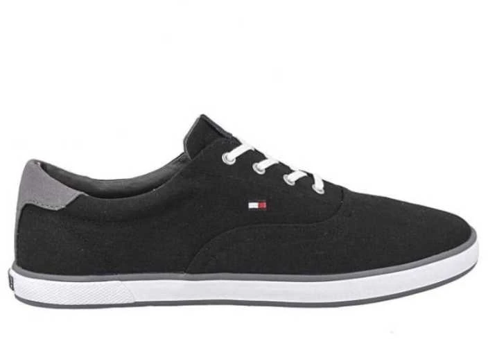 Tommy Hilfiger bateliai