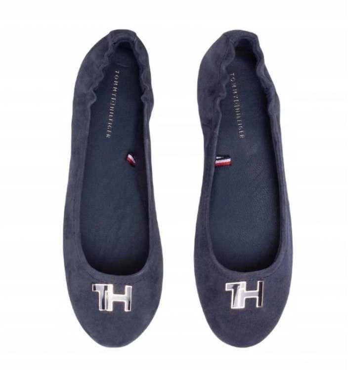 Tommy Hilfiger bateliai