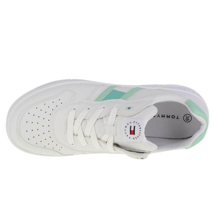 Tommy Hilfiger bateliai