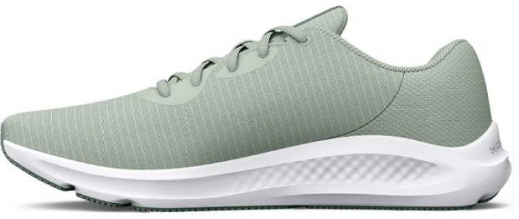 Under Armour bateliai