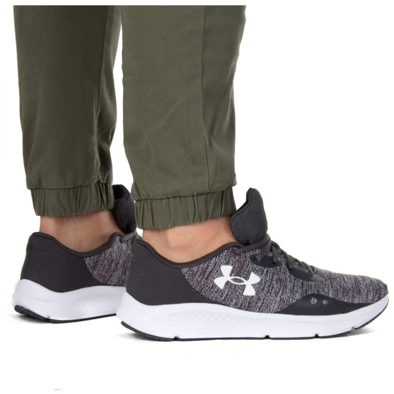 Under Armour bateliai