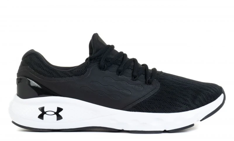 Under Armour bateliai