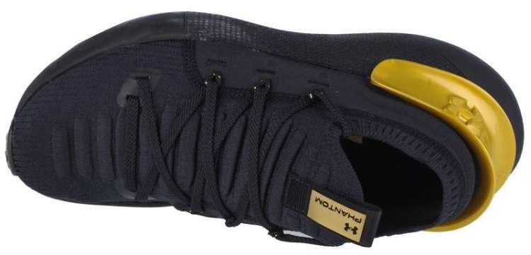 Under Armour bateliai