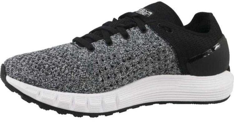 Under Armour bateliai