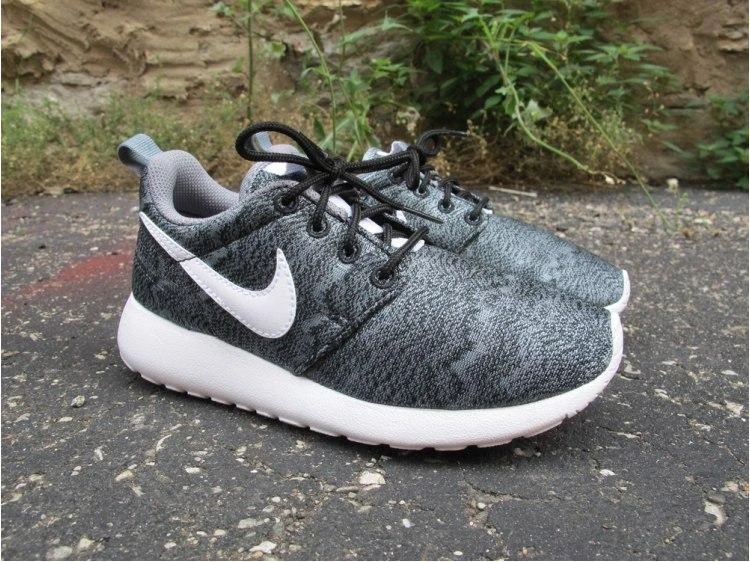 Vaik. Nike bateliai