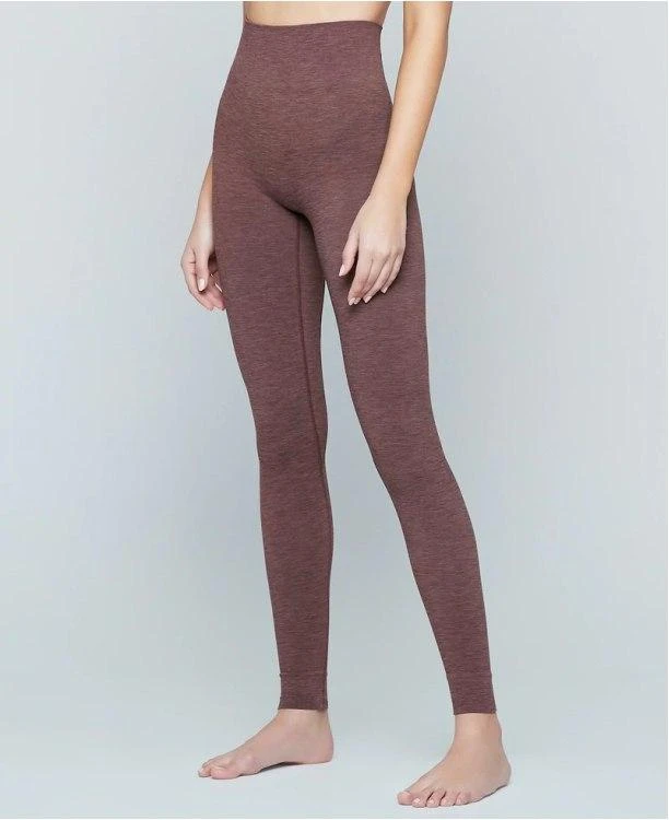 Yoga Pro tamprės