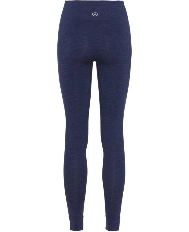 Yoga Pro tamprės