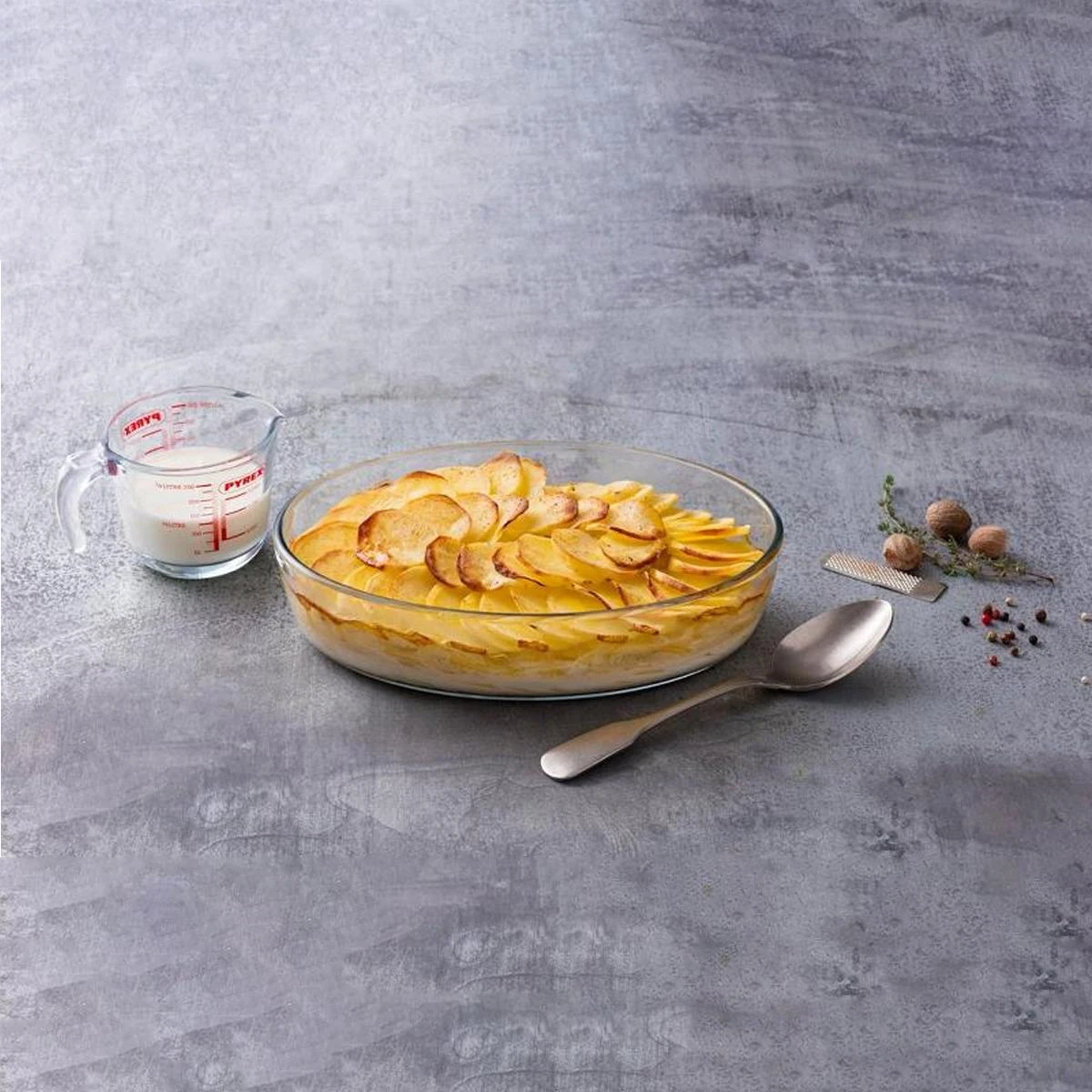 Pyrex Ovali kepimo forma 30x21cm CLASSIC