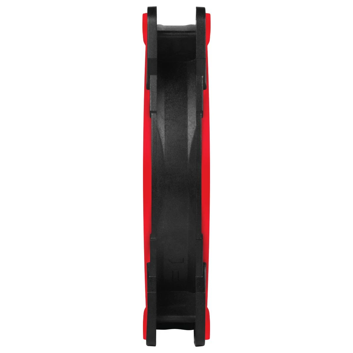 ARCTIC BioniX F140 šoninis profilis