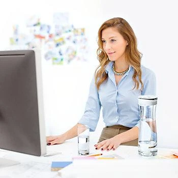Vandenį filtruojantis grafinas Brita Fill&Serve Mind 1.3L (Baltas/Pilkas)