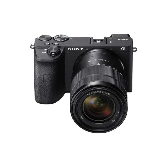 Objektyvas Sony α ILCE6600MB + 18-135mm SLR fotoaparato komplektas 24,2 MP CMOS 6000 x 4000 pikseliai Juoda