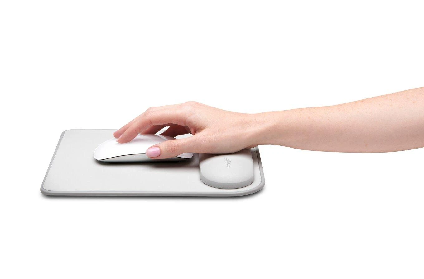 KENSINGTON K50437EU Kensington ErgoSoft Pelės kilimėlis su riešo atrama For Standard Mouse Pilkas