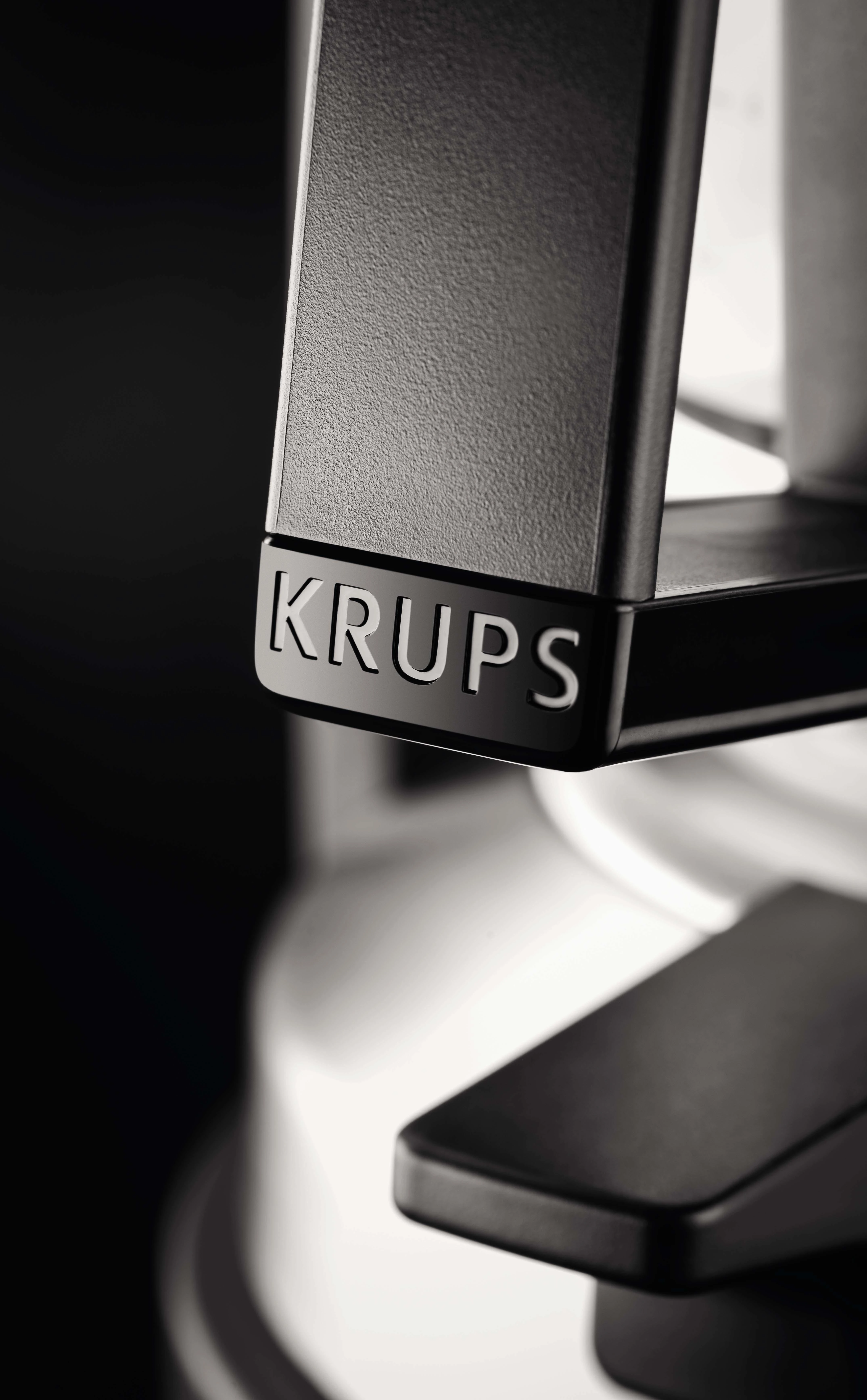 Krups KM4689 kavos aparatas Lašelinis kavos aparatas 1,25 L