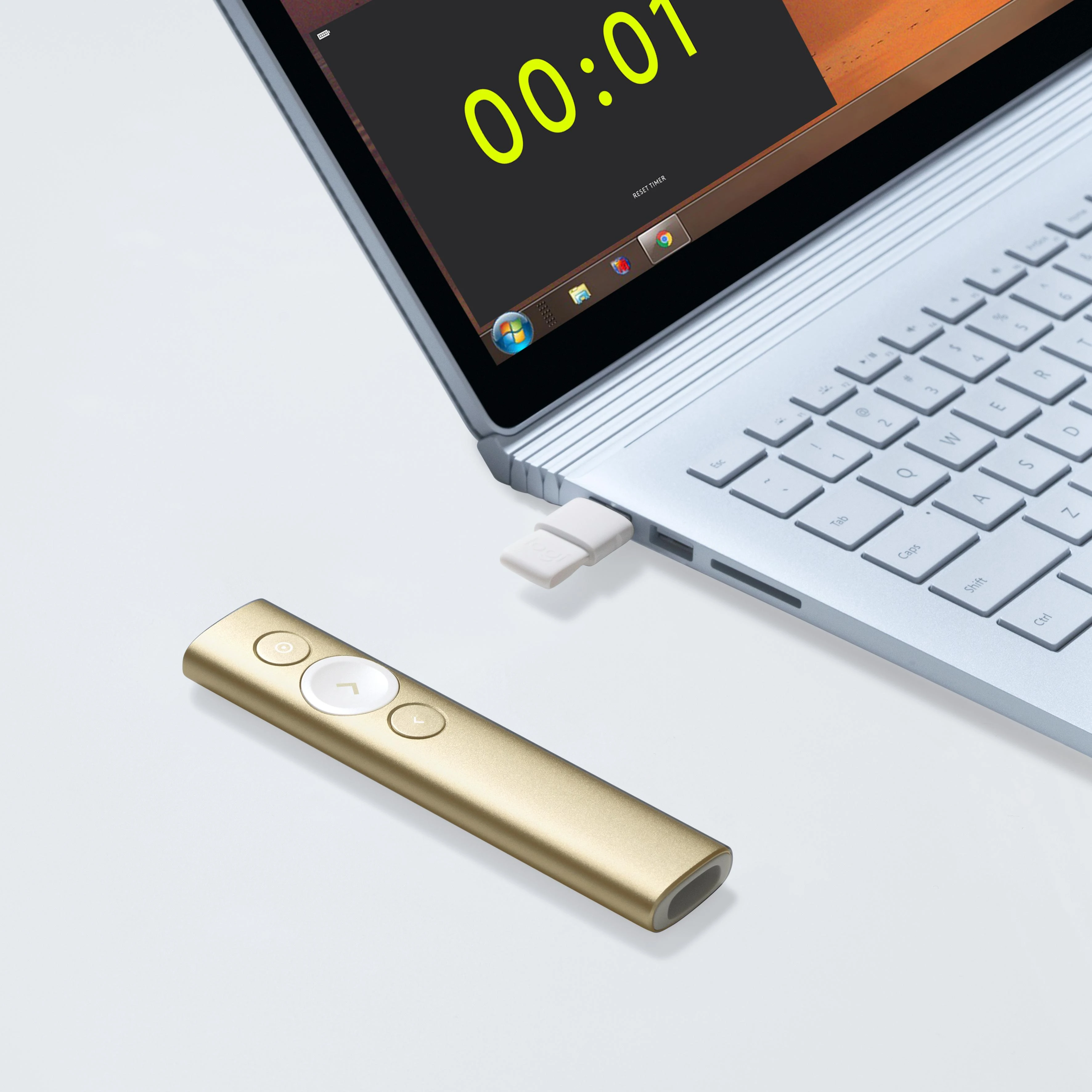 Logitech Spotlight belaidis valdymo pultas pristatymams Bluetooth/RF Auksas