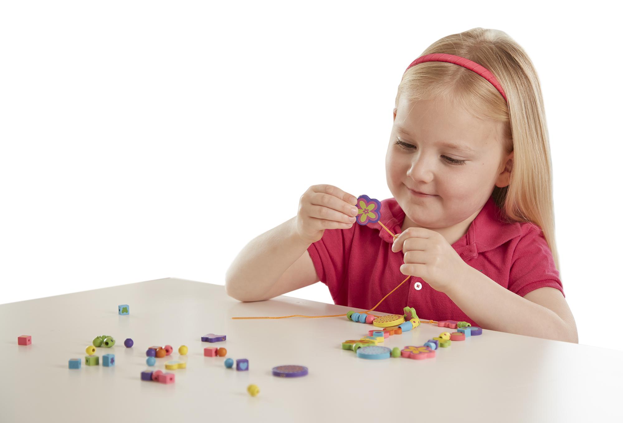 Melissa & Doug Medinių karoliukų vėrimo rinkinys Delux 220 d. Melissa ir Dougas, 14169