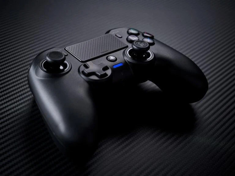 Sony NACON Asymmetric Wireless Žaidimų pultelis PC,PlayStation 4 Analoginis / skaitmeninis Bluetooth/USB Juoda