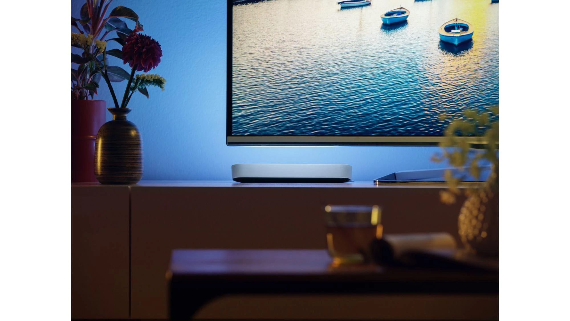 Philips Hue Šviestuvų juostos Play ilginamosios sekcijos komplektas (Baltas ir spalvotas)