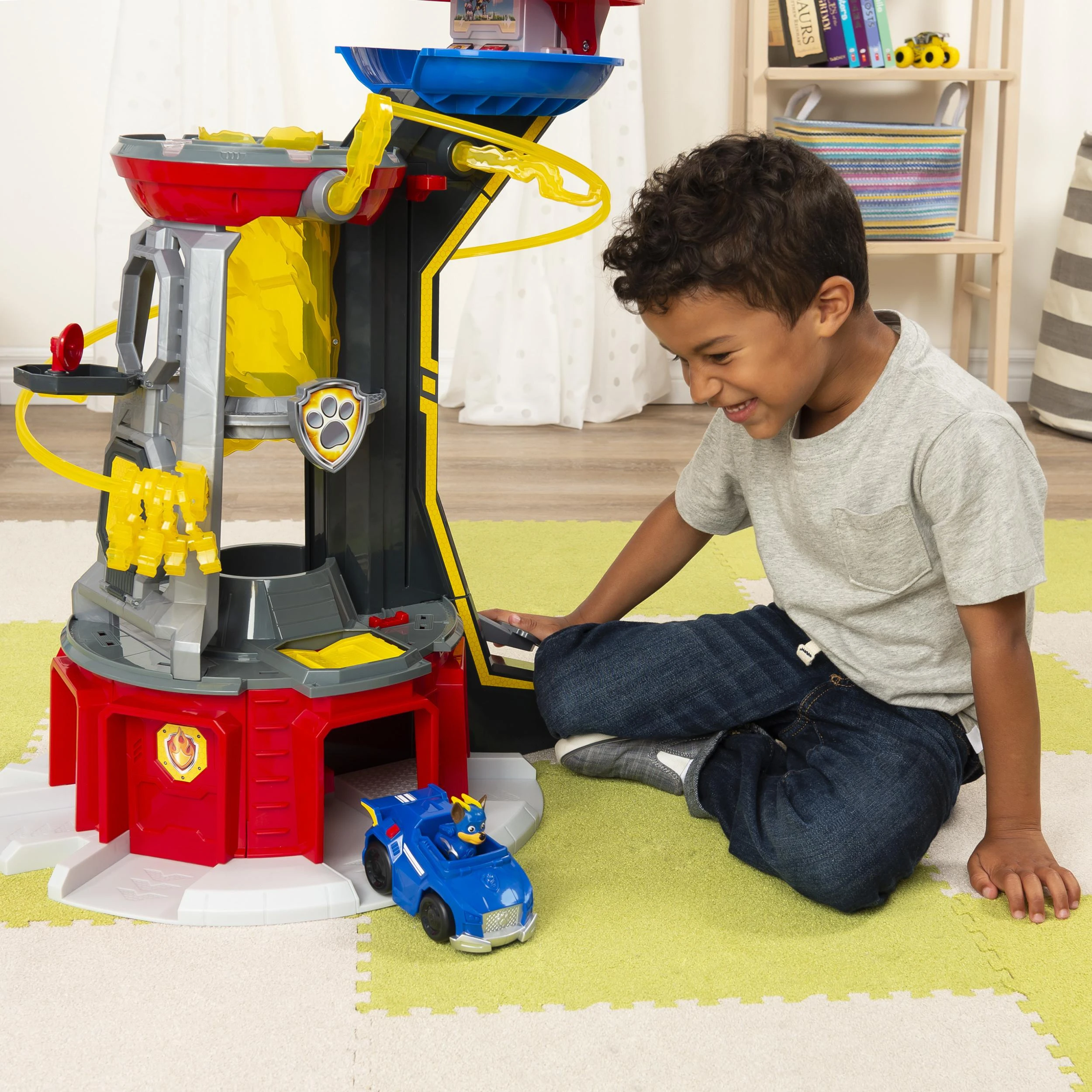 Šunyčių patrulių apžvalgos bokštas Spin Master PAW PATROL + transporto priemonė su Čeiso figūrėle