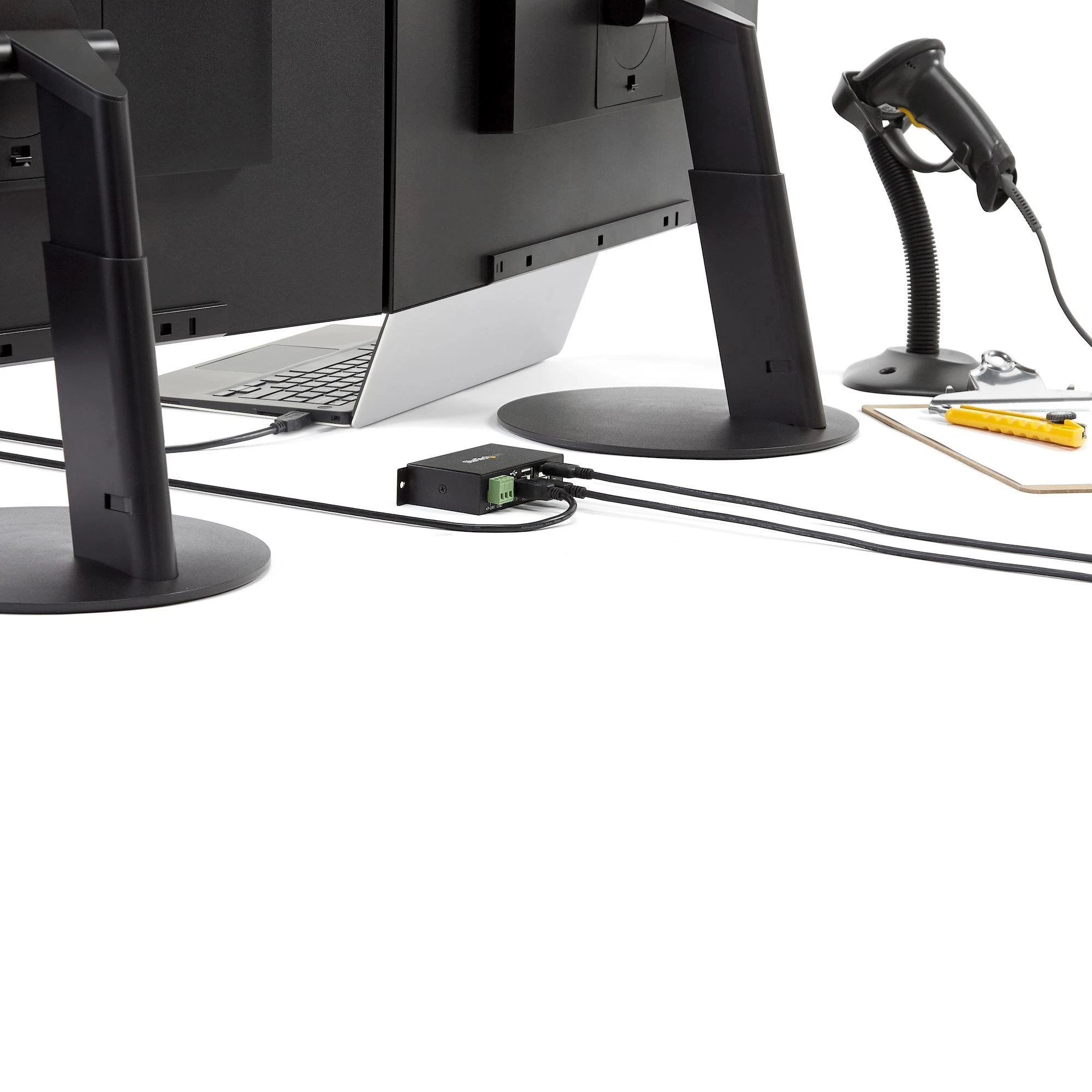 StarTech.com USB šakotuvas darbo vietoje