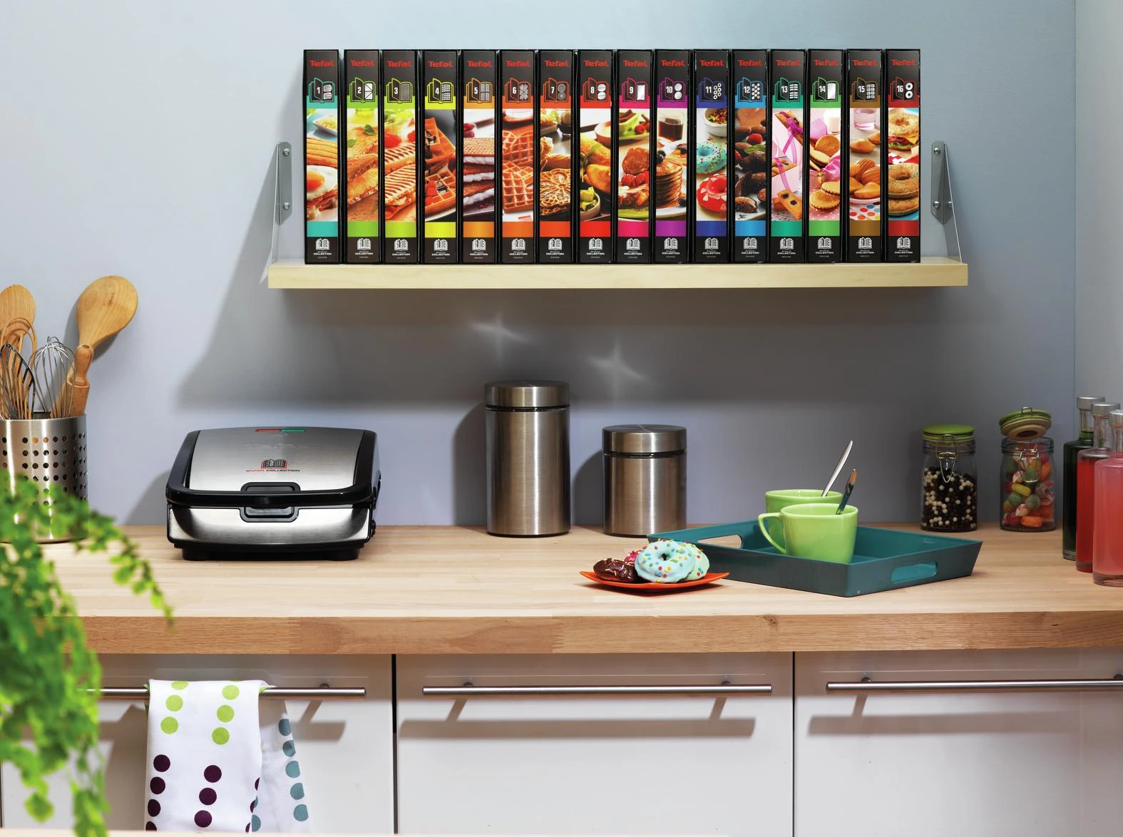 Sumuštinių ir vaflių keptuvė Tefal Snack Collection SW852D12, su 2 papildomomis plokštėmis