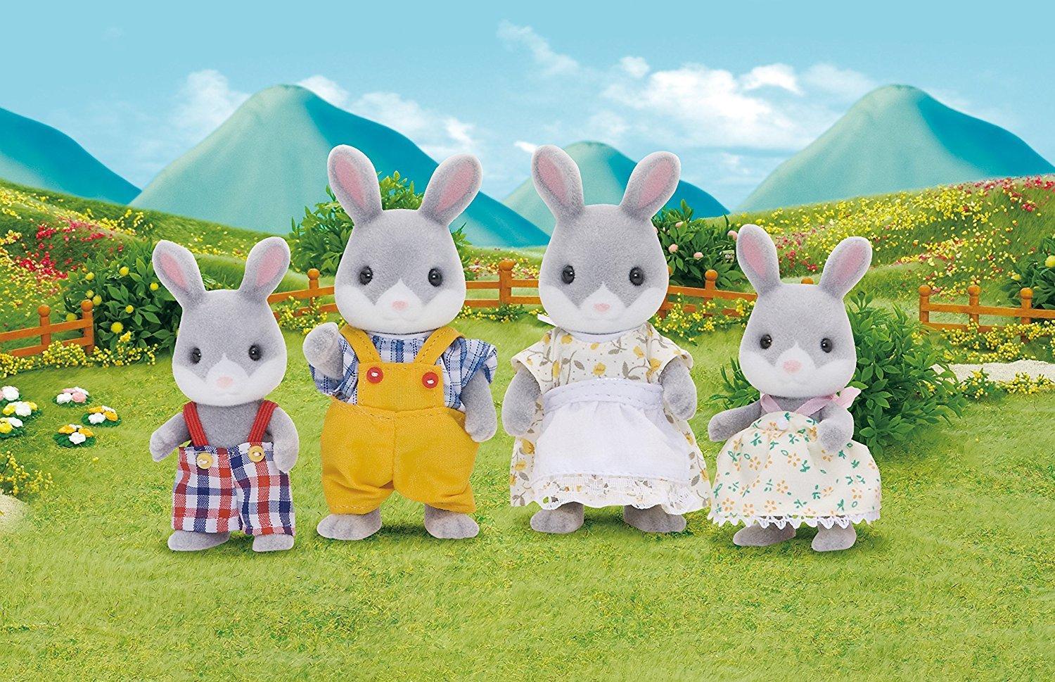 SYLVANIAN FAMILIES Šilkinių triušiukų šeimynėlė