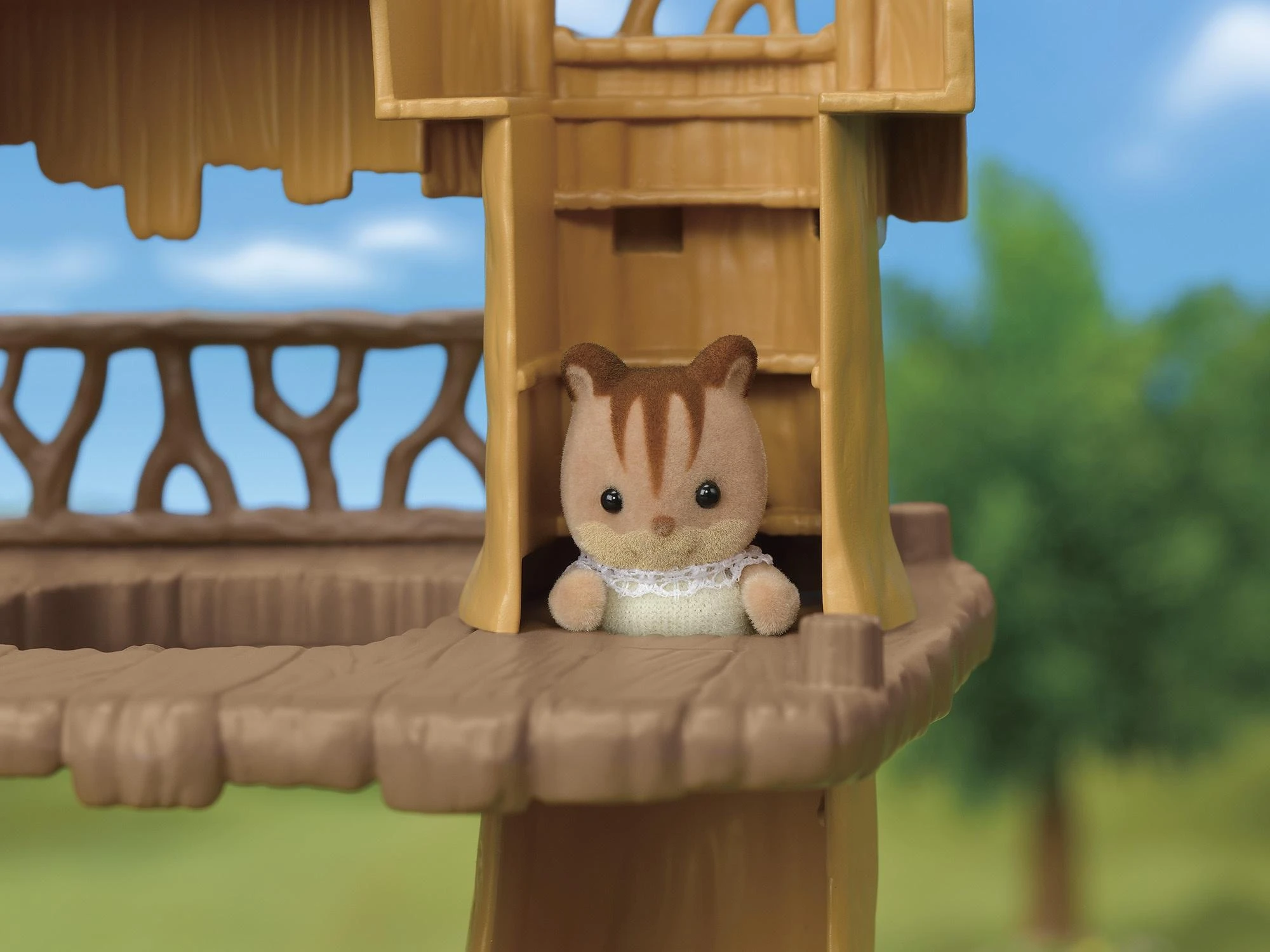Epoch Sylvanian Families 5450 namelis medyje