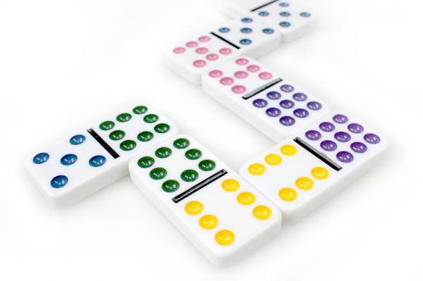 Tactic Stalo žaidimas „Domino Double 9