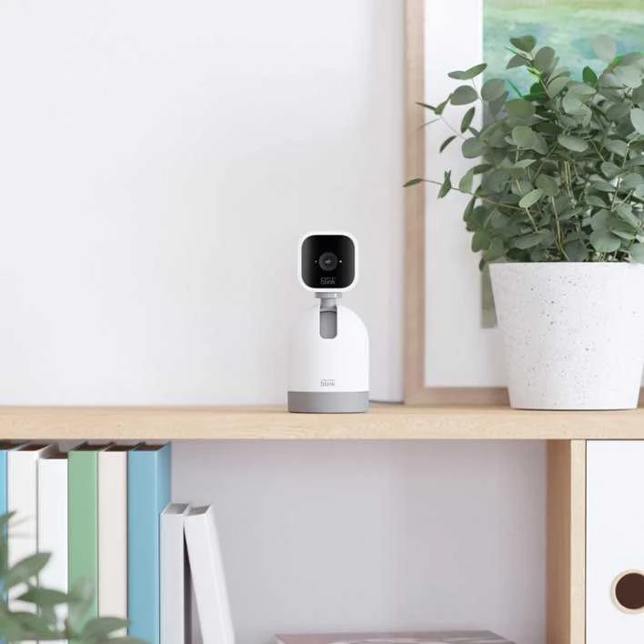 Amazon „Blink“ – mini pakreipiama kamera – balta