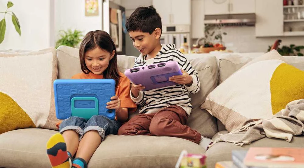 Planšetė Amazon Fire HD 10 32GB Kids 13th Gen, rožinė
