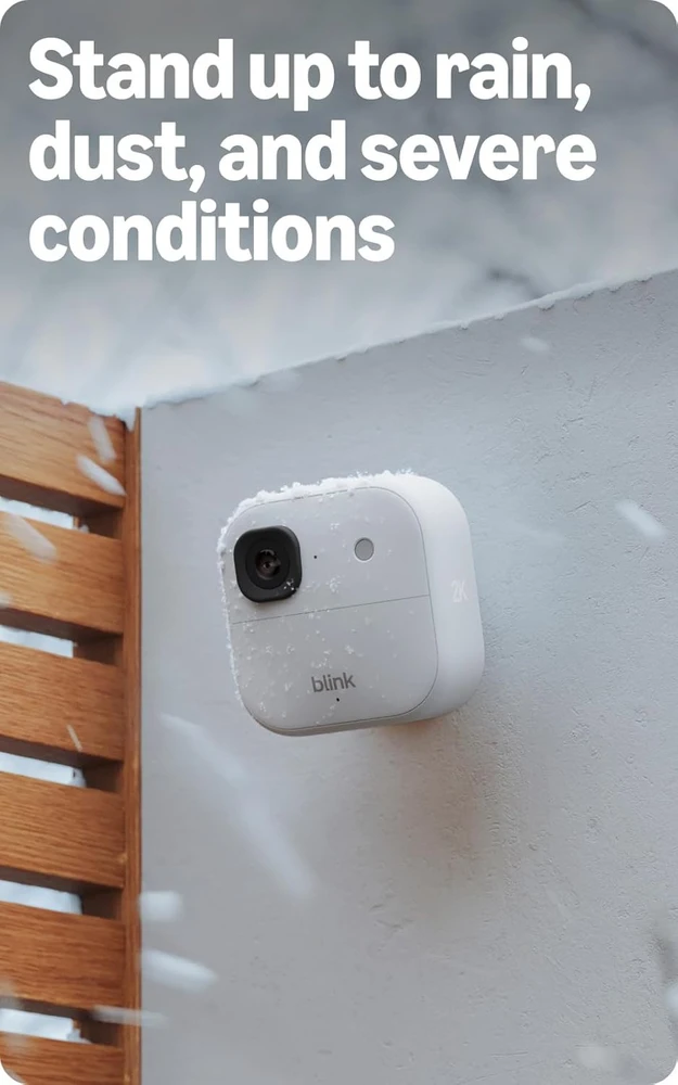 „Amazon“ apsaugos kamera „Blink Outdoor 2K+“ (3 kamerų sistema), balta