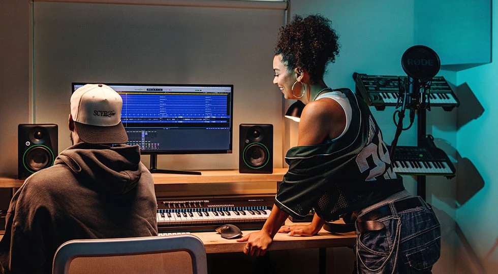 Kompiuterio kolonėlės Mackie CR3.5BT - Active Studio monitoriai su Bluetooth