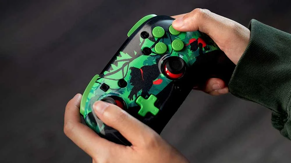 „Turtle Beach Rematch“ – „Donkey Kong“ žaidimas, kuriame žaidėjas yra „Switch 2“.