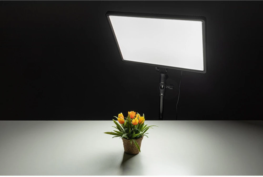 BIG studijinis šviestuvas Helios LED-50VC (428023)