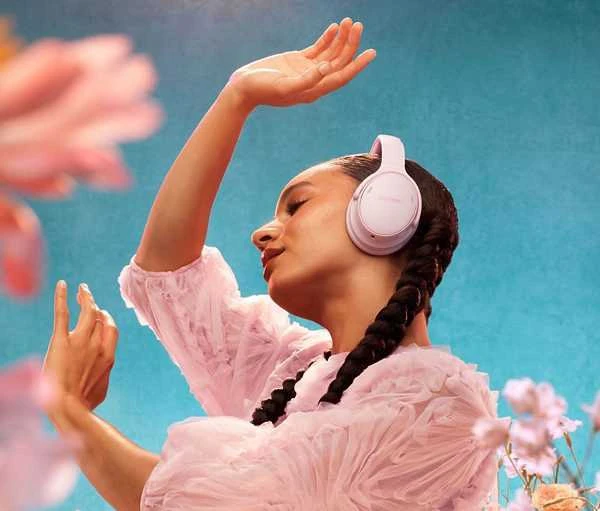 Bose belaidės ausinės „QuietComfort Ausinės“, žiedlapių rožinės spalvos