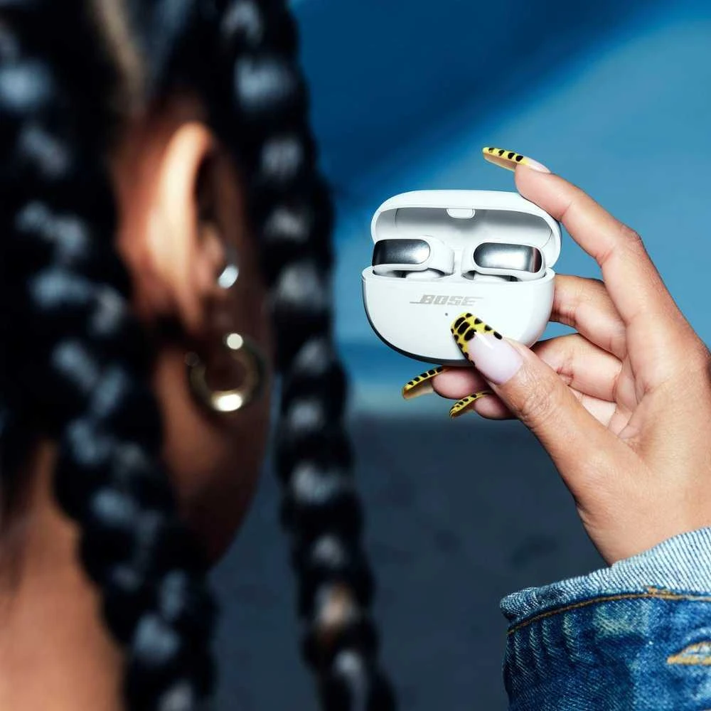 Bose Ultra Open Earbuds ausinės, Baltos spalvos