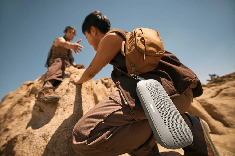 Nešiojama Bluetooth kolonėlė Bose SoundLink Flex II, Smėlio spalvos