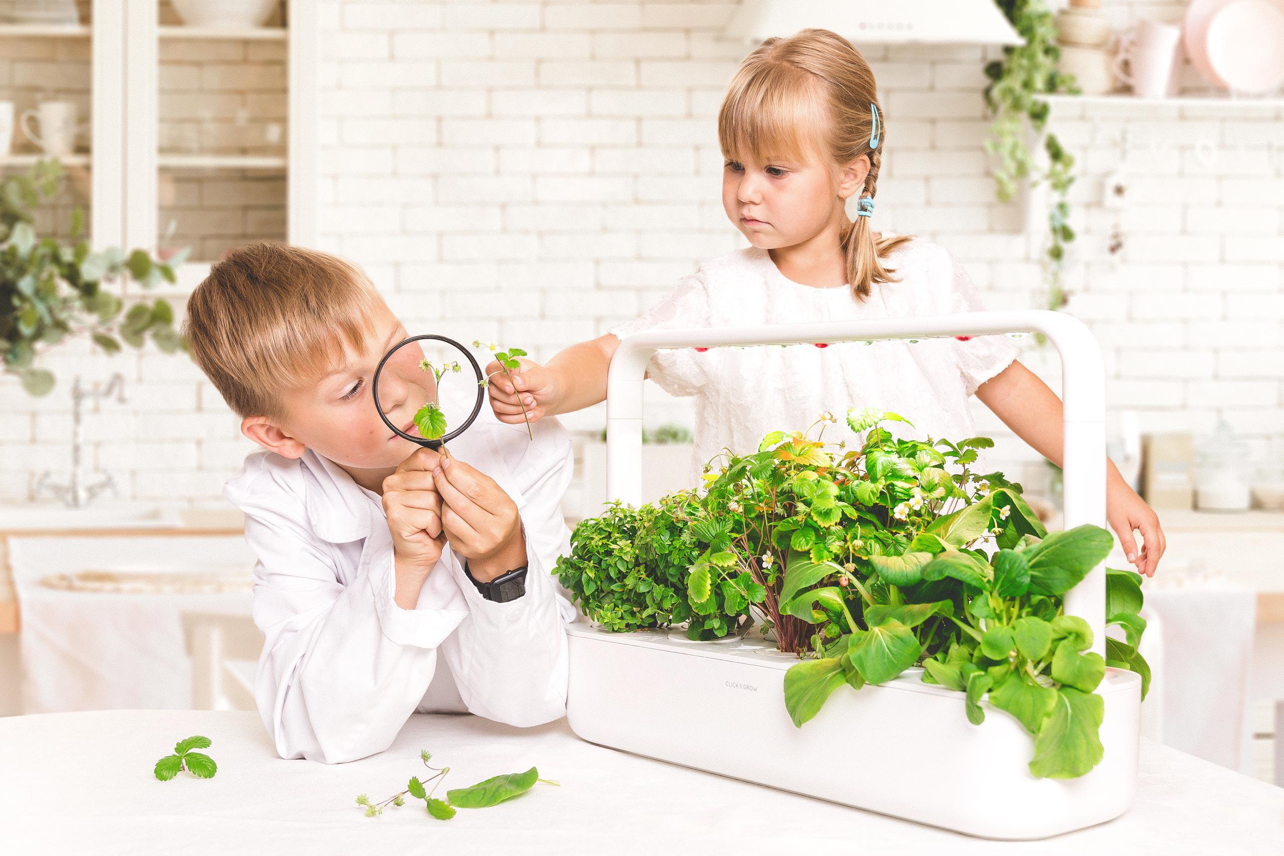 Išmanus namų sodas Click & Grow Smart Garden 9 Pro, baltas