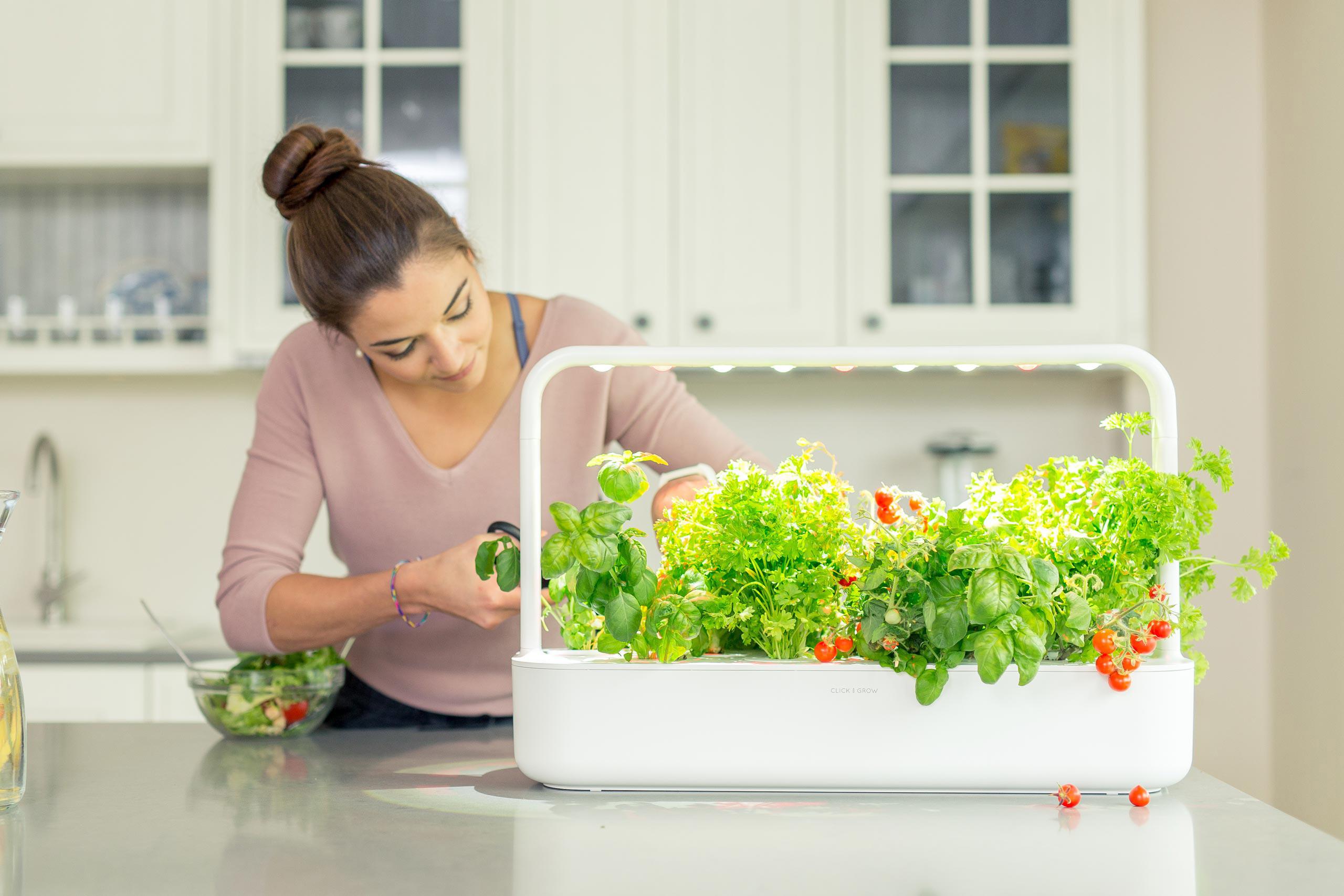 Išmanus namų sodas Click & Grow Smart Garden 9 Pro, baltas