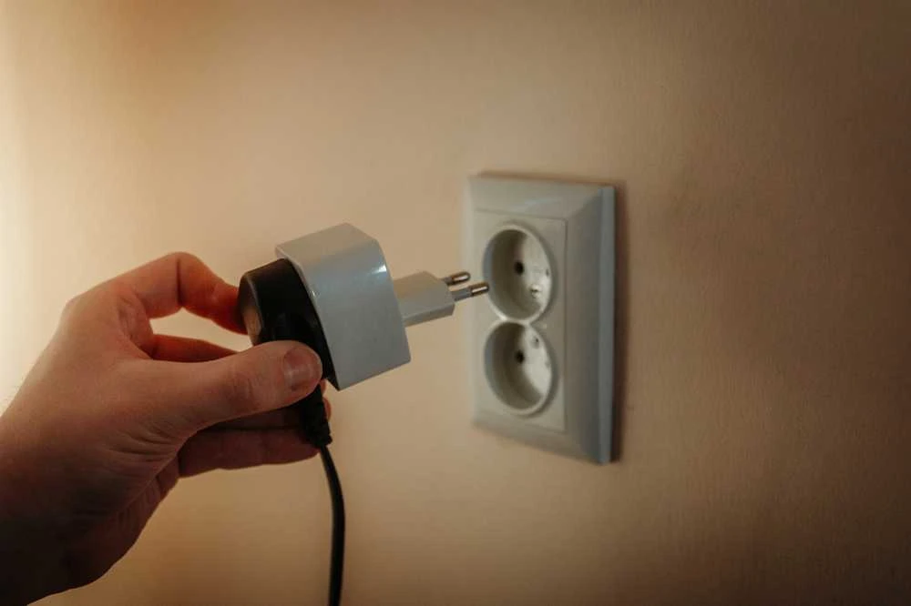 D-Fruit travel adapter DF128