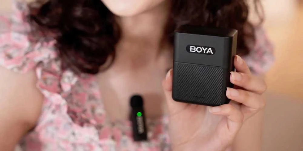 BOYA belaidis mikrofonas BY-V3 Combo 2.4GHz, su 2 siųstuvais ir 2 imtuvais (C tipo ir „Lightning“) Juodas EU