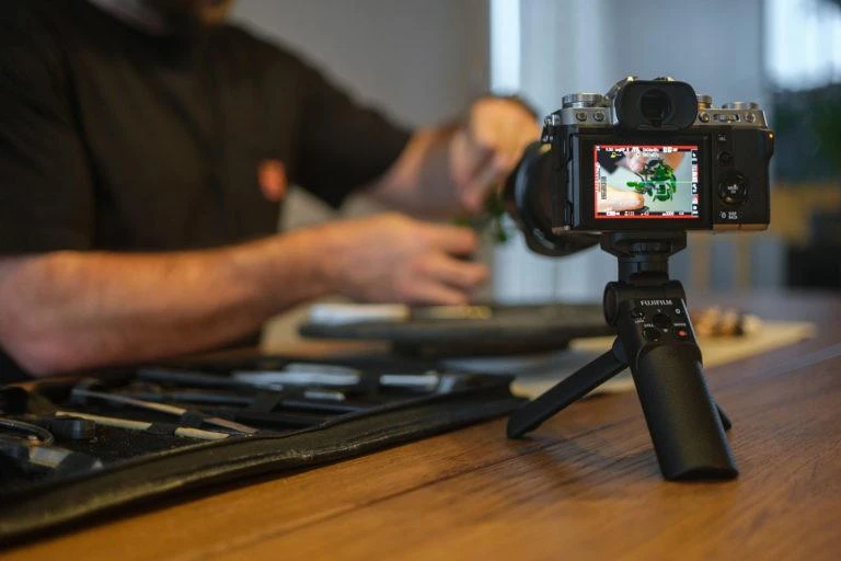 Fujifilm Laikiklis - rankena TRIPOD GRIP TG-BT1