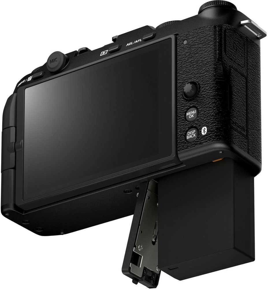 Fujifilm X-M5 + 15-45mm juodas